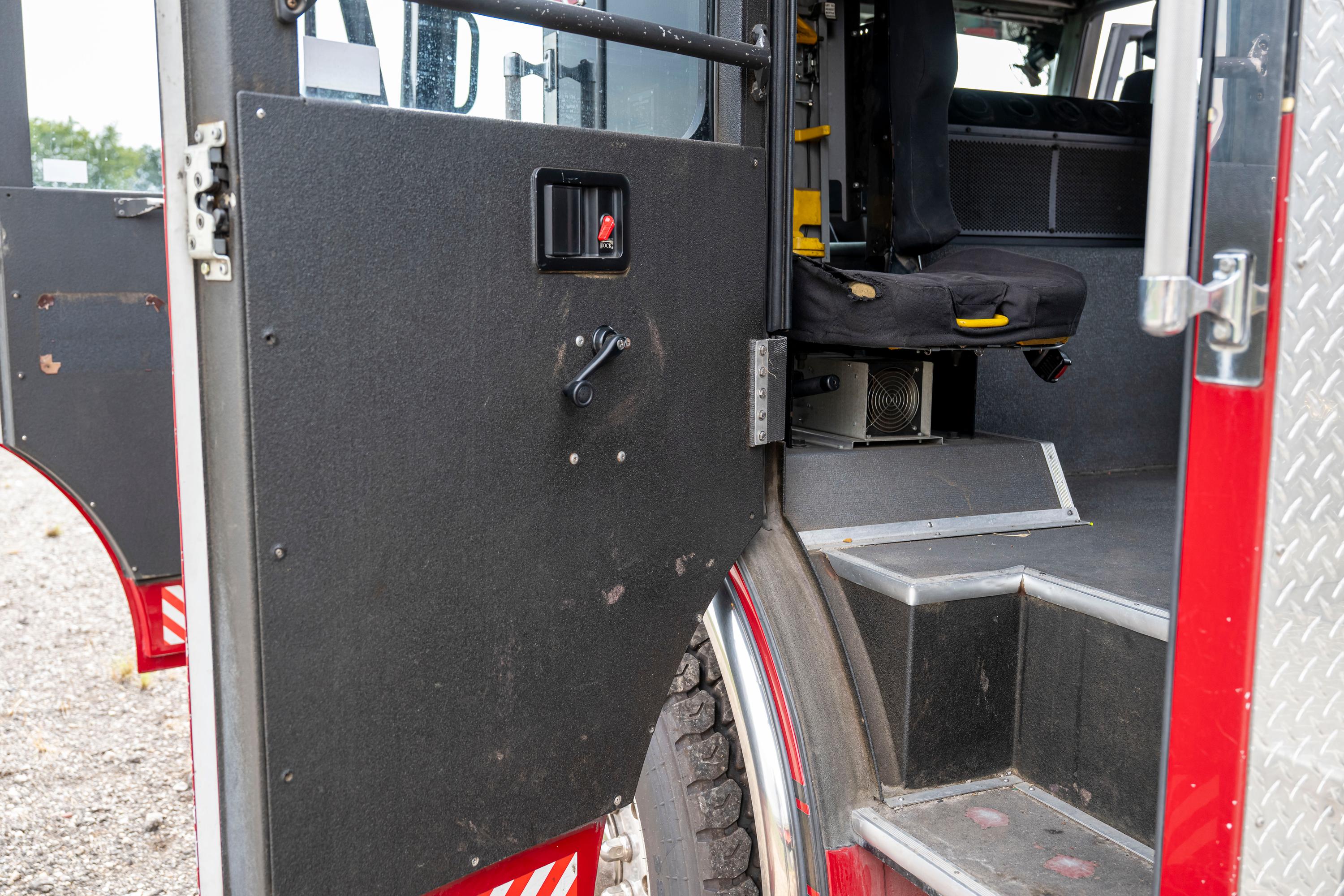 2011 Rosenbauer Spartan Pumper - image 140