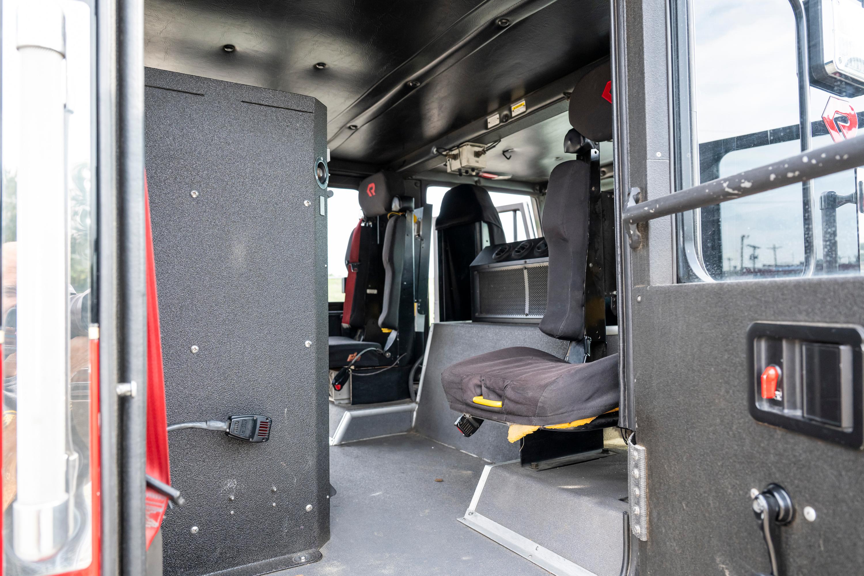 2011 Rosenbauer Spartan Pumper - image 112