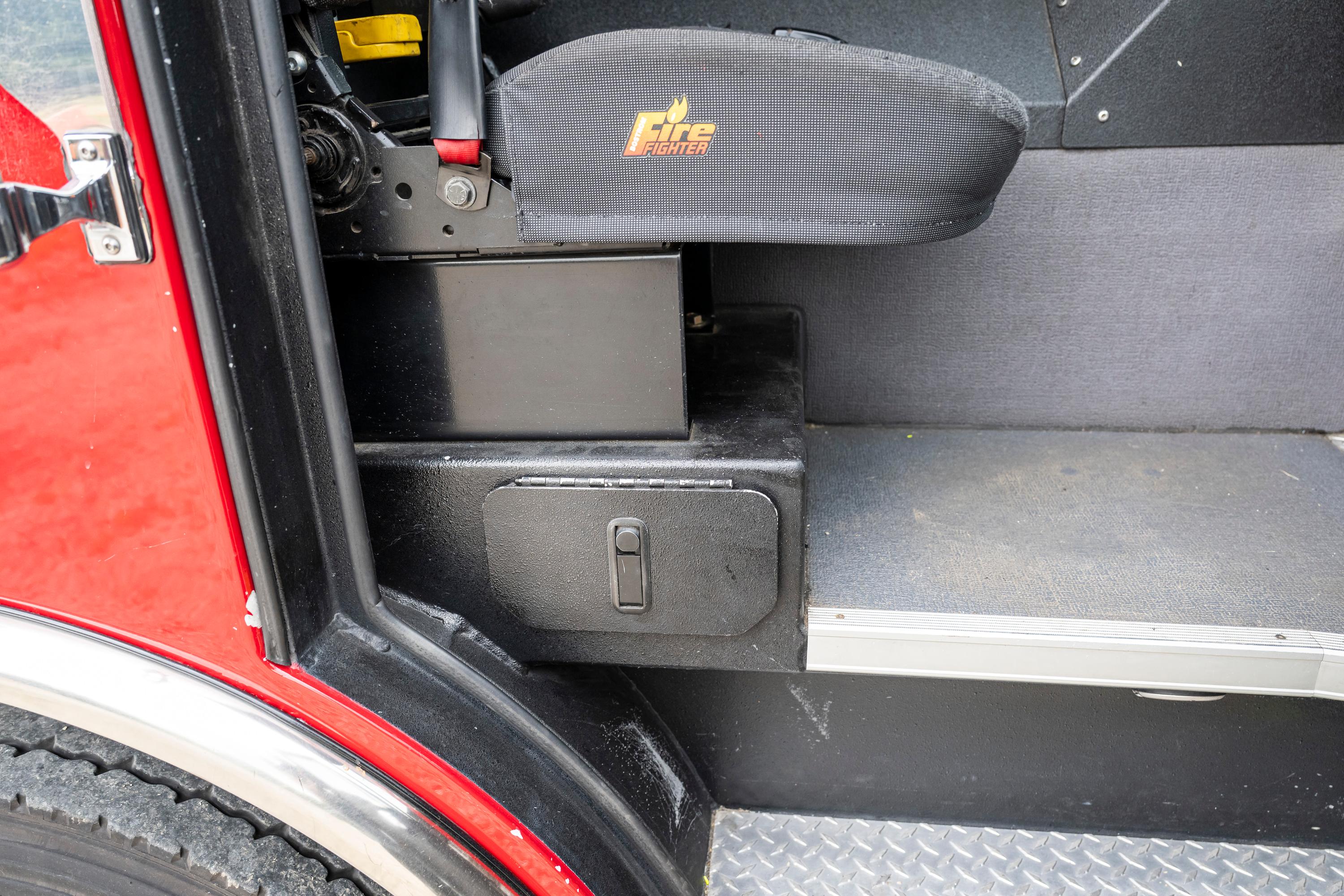2014 Rosenbauer Commander Pumper - image 99