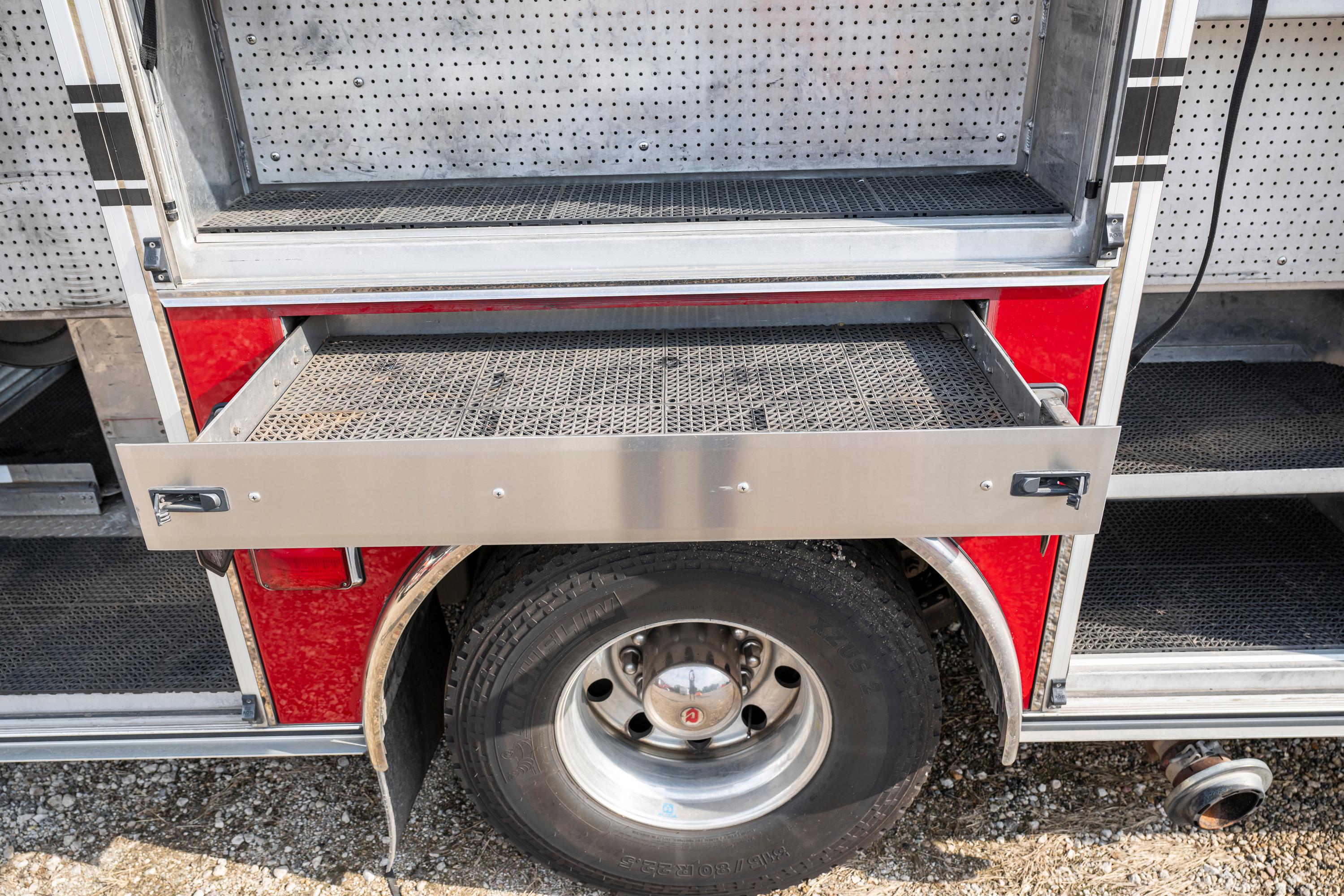 2011 Rosenbauer Spartan Pumper - image 139
