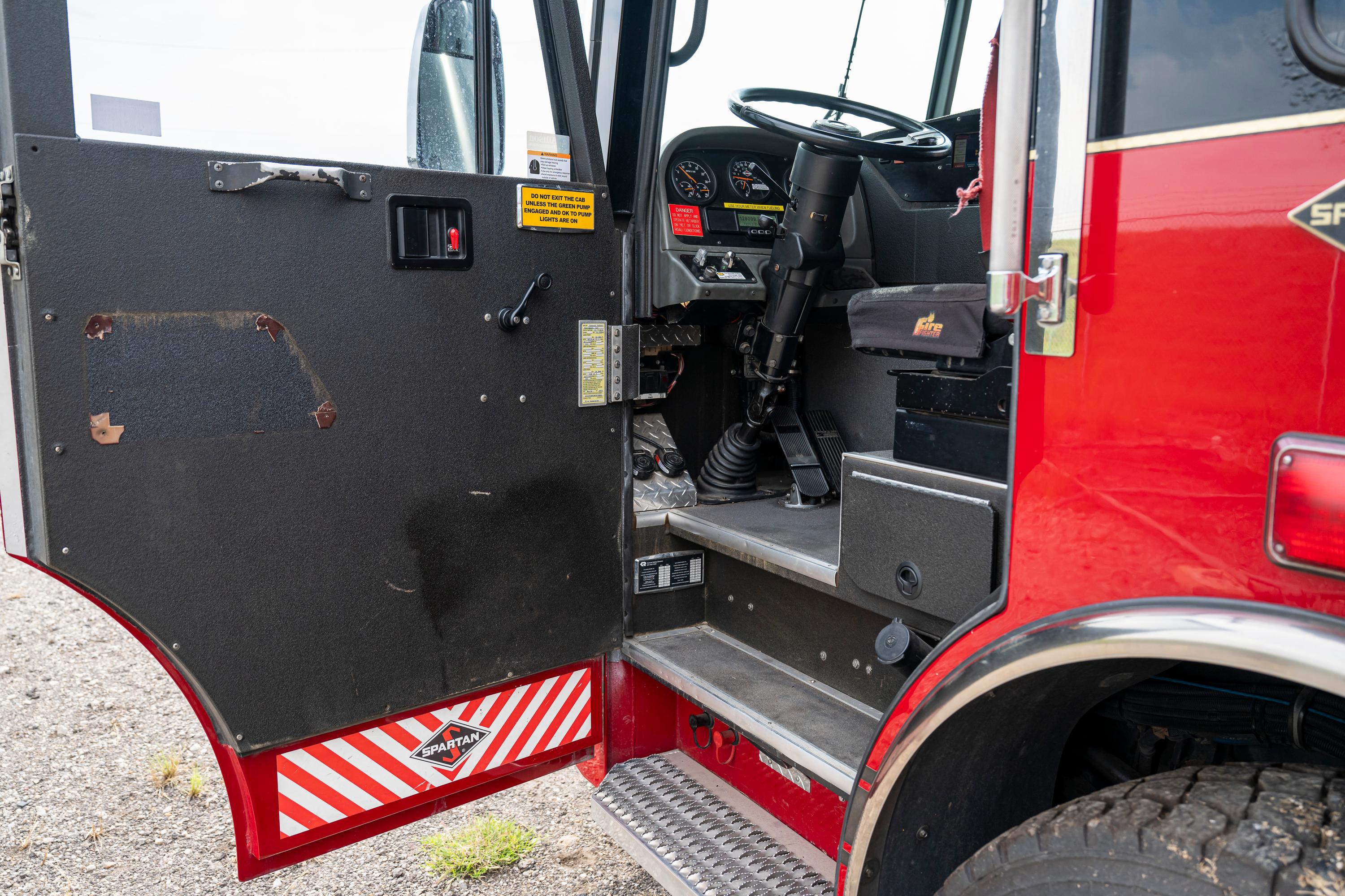 2011 Rosenbauer Spartan Pumper - image 114
