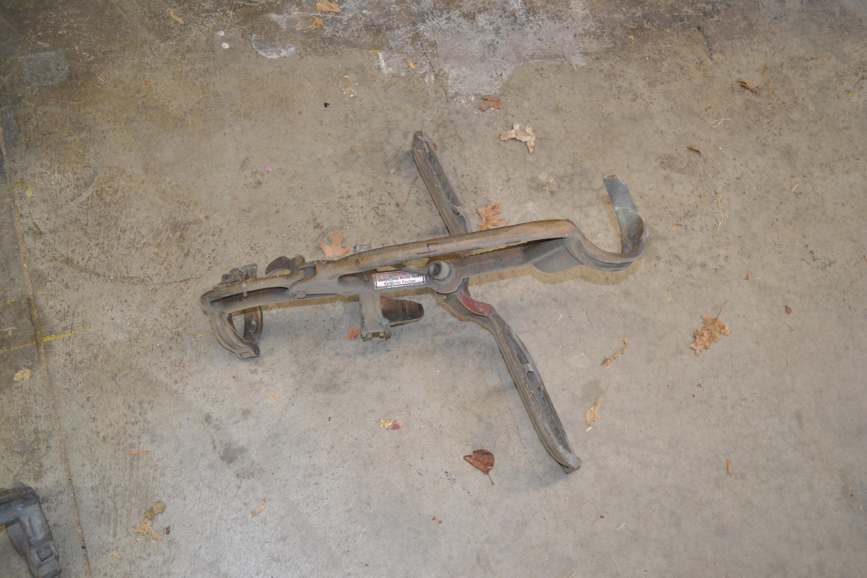 Elkhart Hose Control – Improved Model (Lot of 4) - image 2