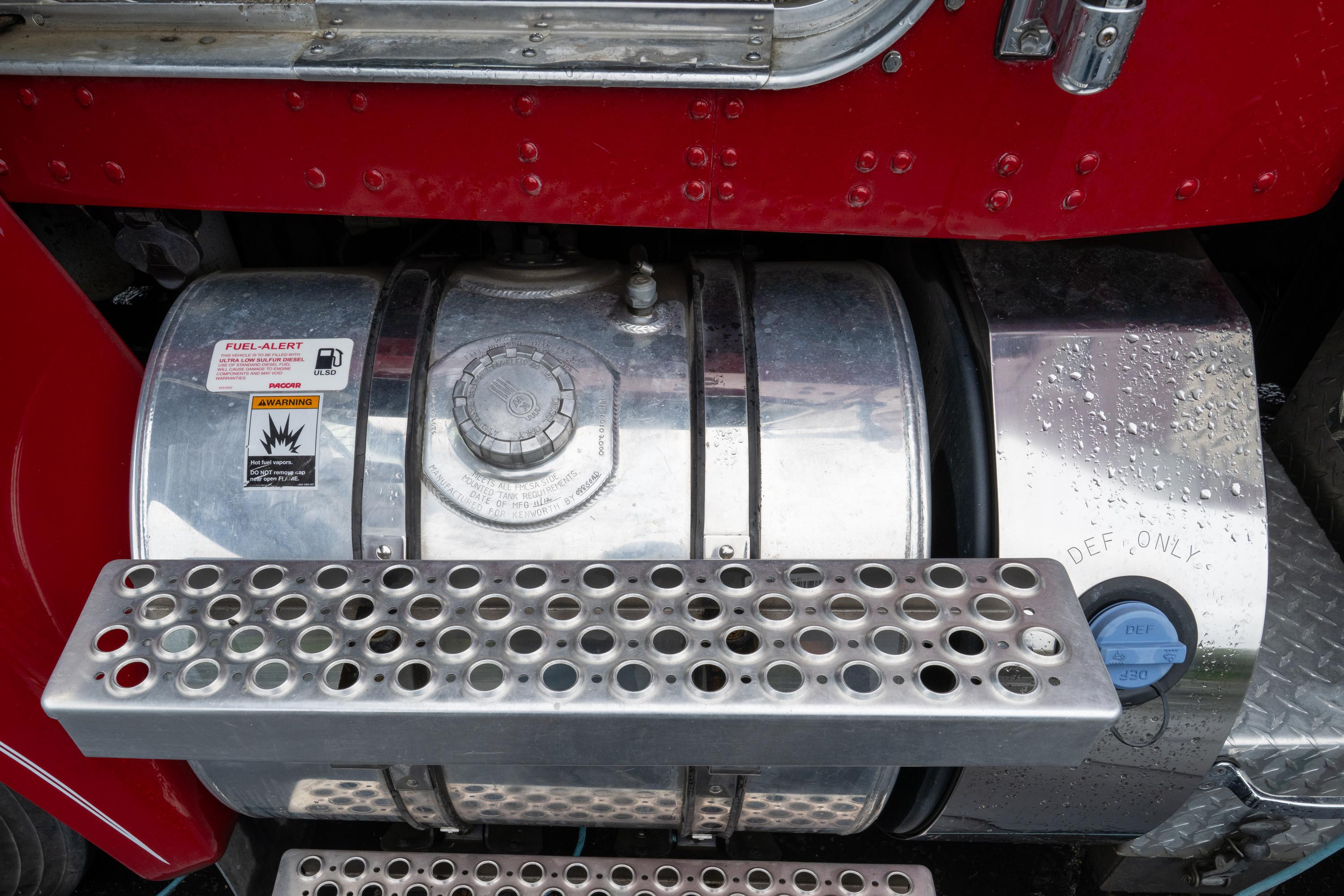 2013 Hackney Kenworth Heavy Rescue - image 57