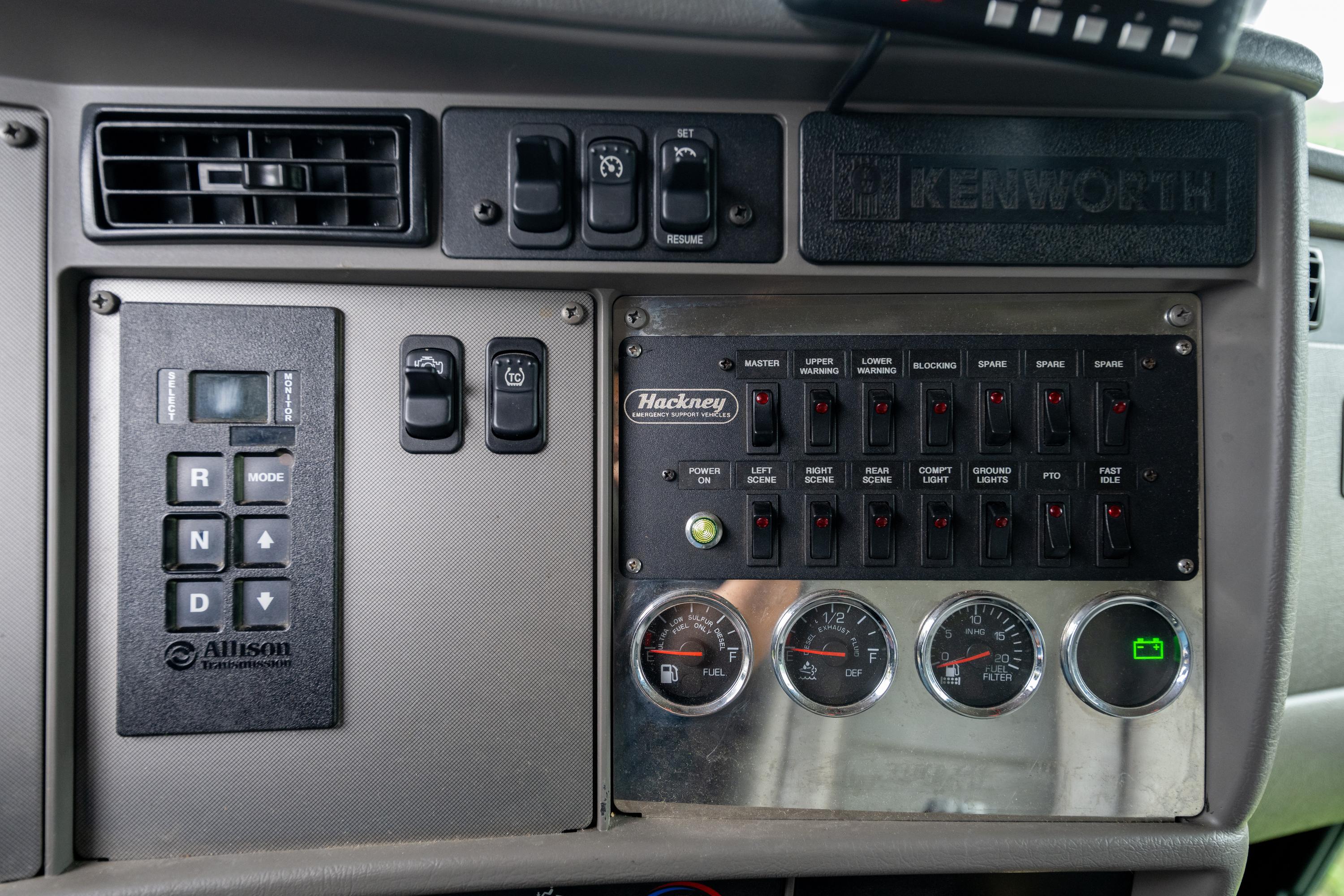 2013 Hackney Kenworth Heavy Rescue - image 70