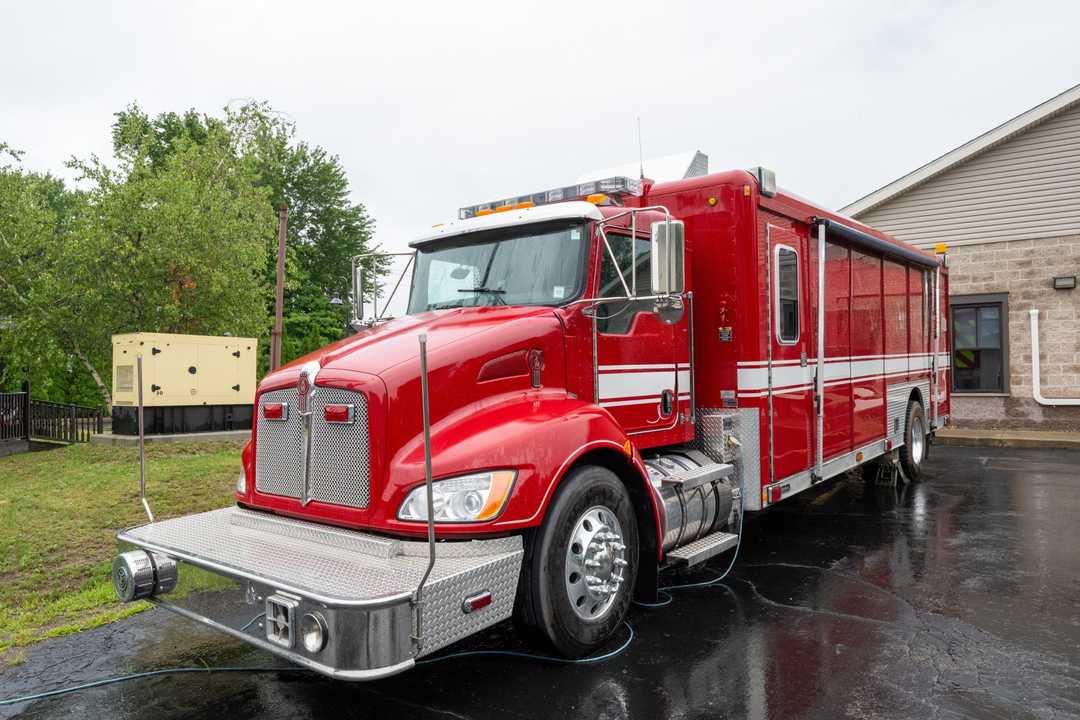 2013 Hackney Kenworth Heavy Rescue