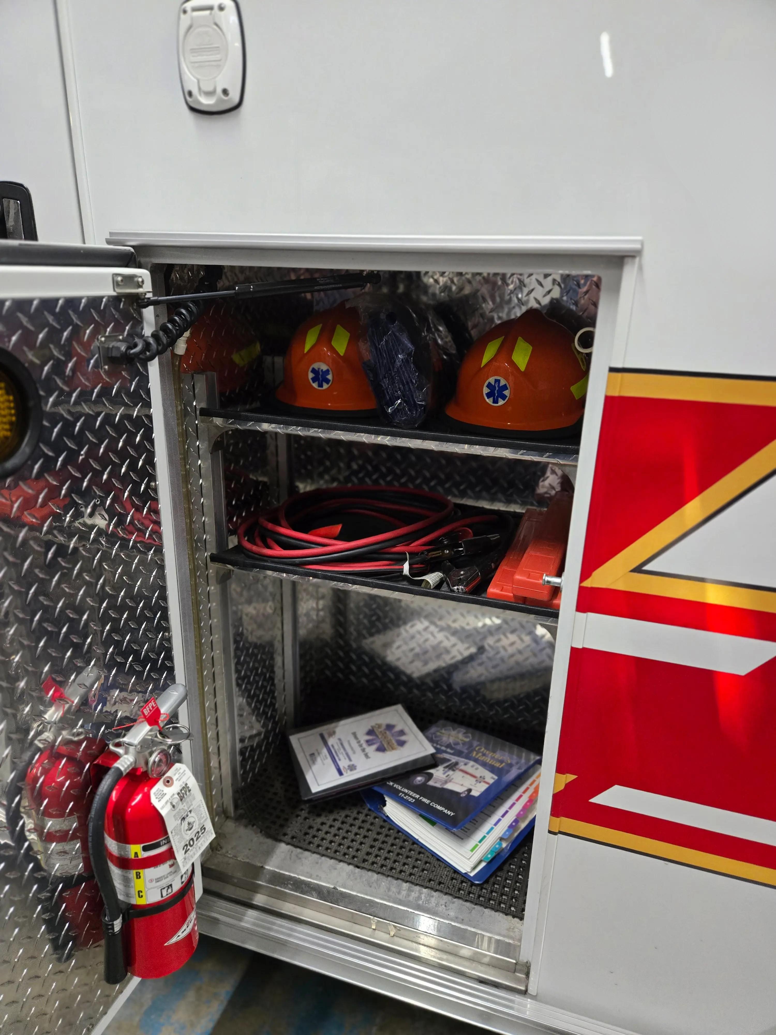 2018 PL-Custom Freightliner Type I Ambulance - image 15