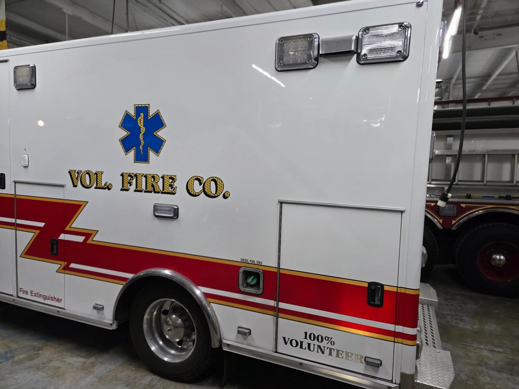 2018 PL-Custom Freightliner Type I Ambulance - image 5
