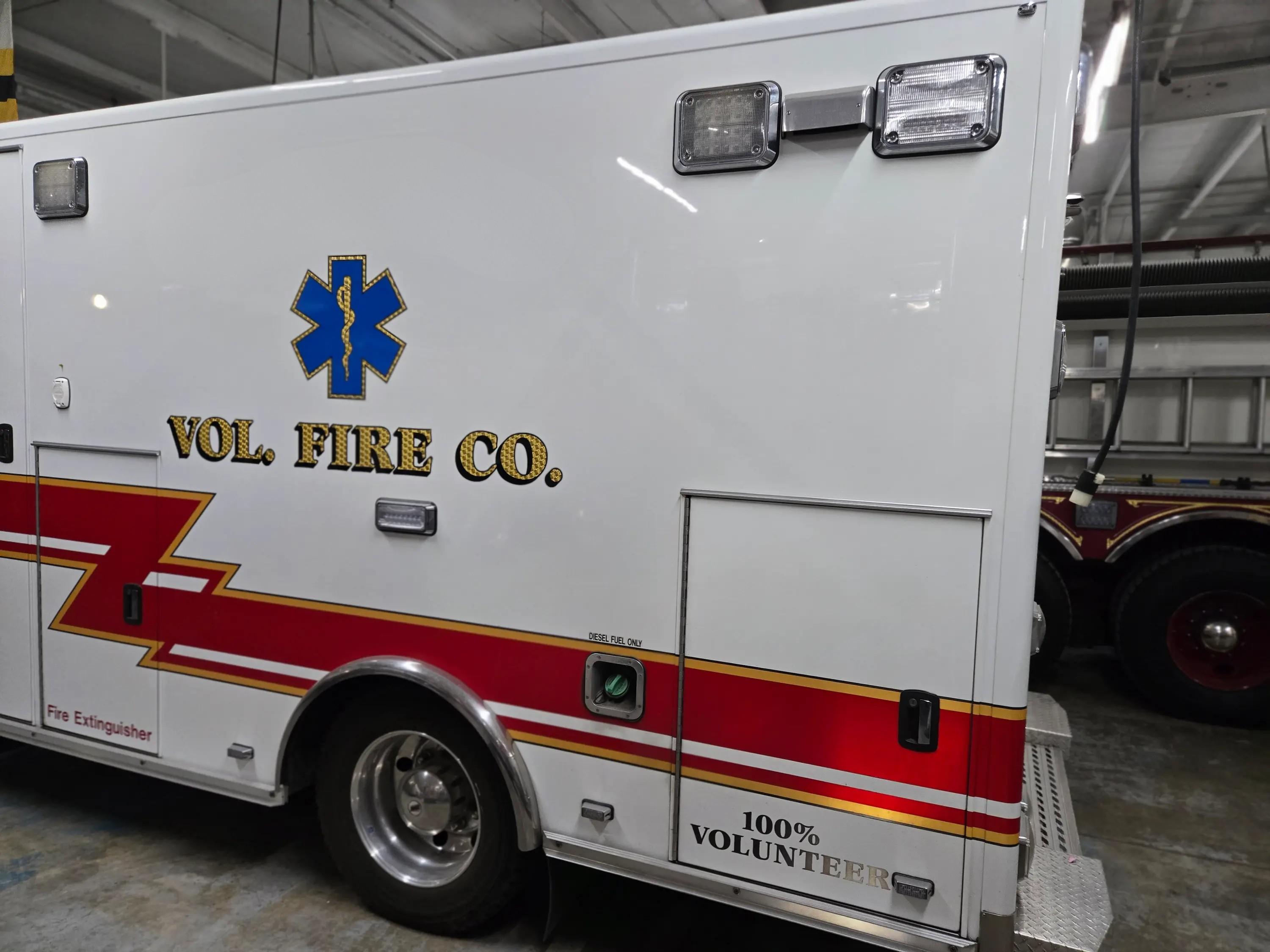 2018 PL-Custom Freightliner Type I Ambulance - image 5