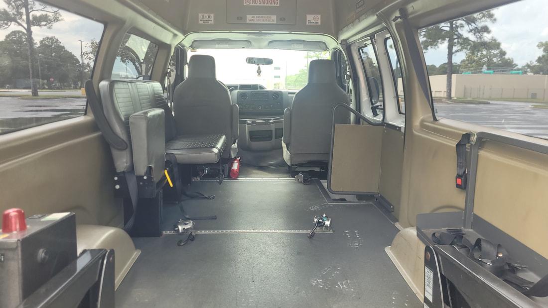 2012 Ford E-150 V8 4.6 Gasoline RWD Wheelchair Van - image 3