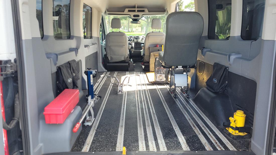 2017 Ford Transit 350 Wheelchair Van - image 3