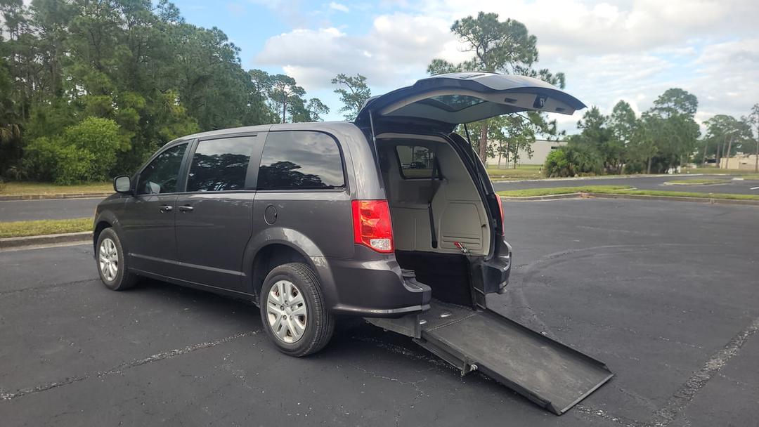 2018 Dodge Grand Caravan Wheelchair Van