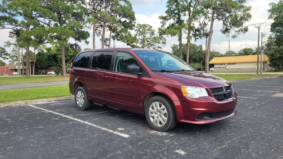 2017 Dodge Grand Caravan Wheelchair Van