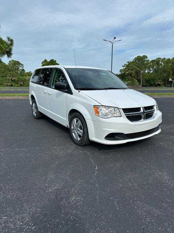 2018 Dodge Grand Caravan Wheelchair Van
