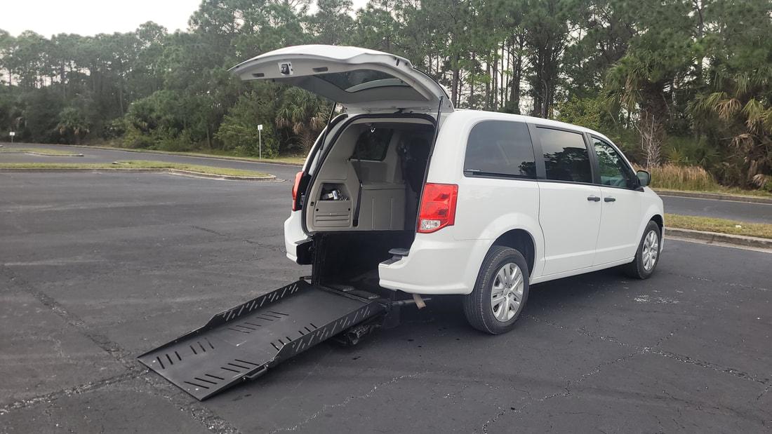2019 Dodge Grand Caravan Wheelchair Van