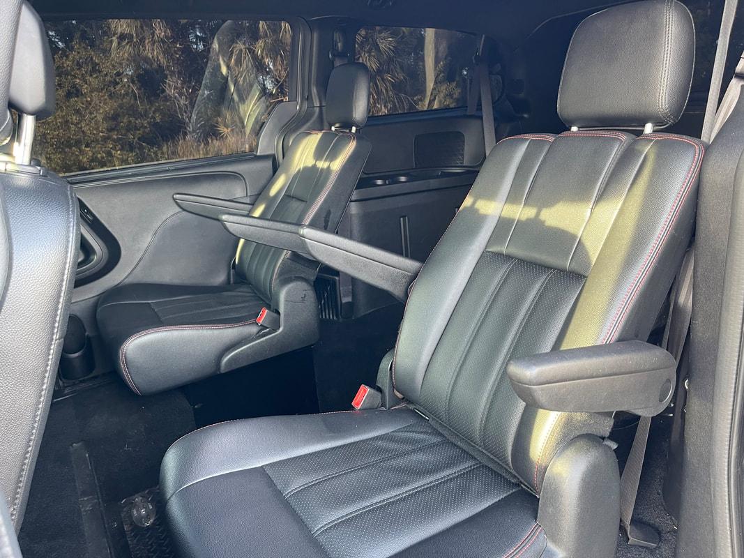 2019 Dodge Grand Caravan GT Wheelchair Van - image 4