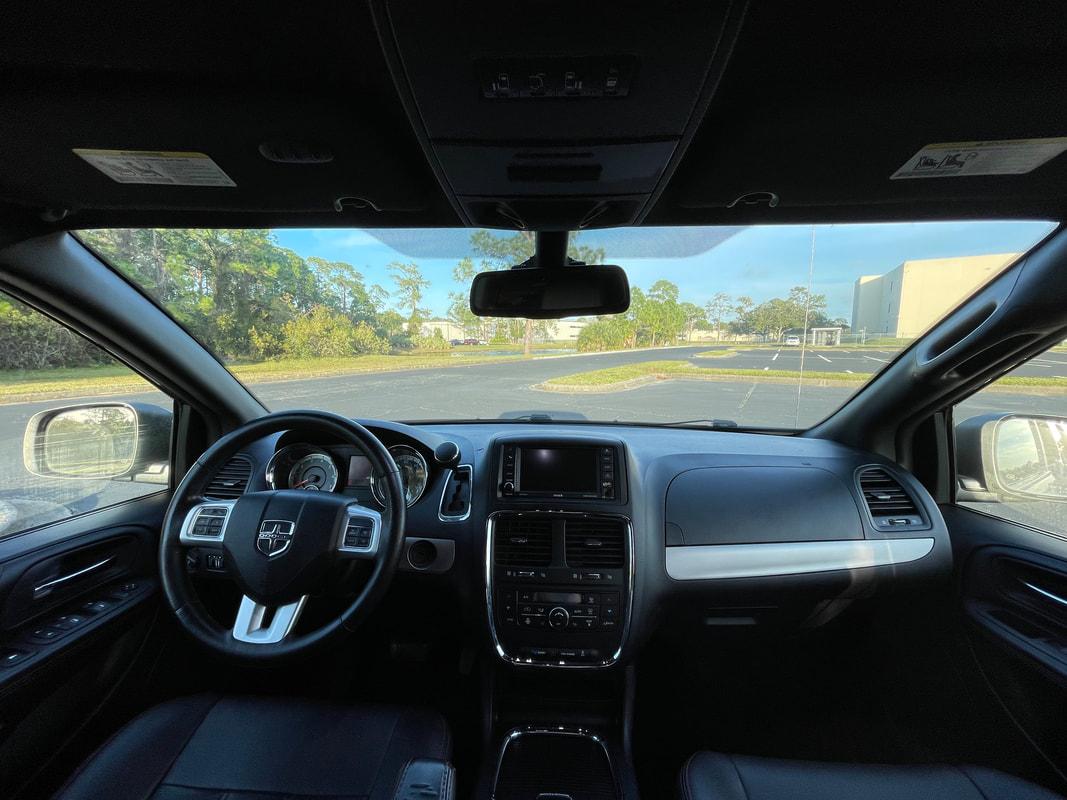 2019 Dodge Grand Caravan GT Wheelchair Van - image 6