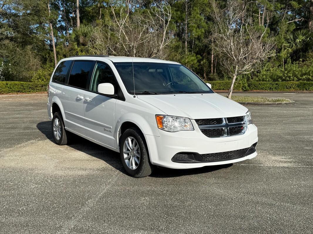 2016 Dodge Grand Caravan Wheelchair Van