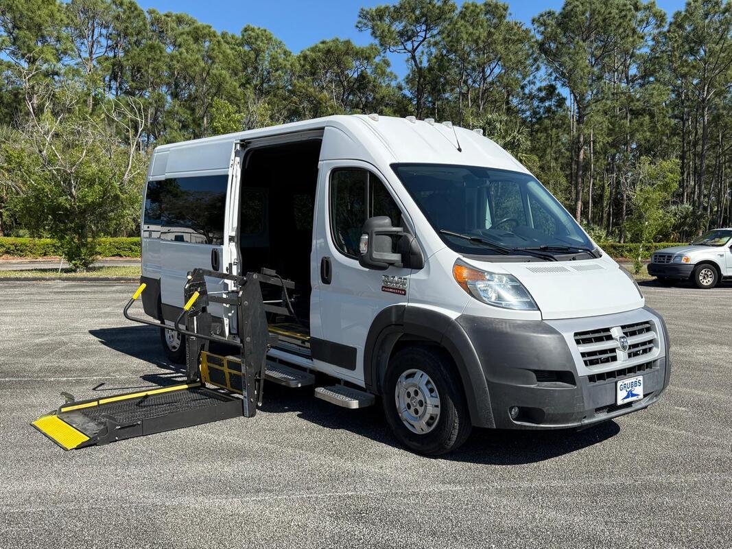 2014 Ram Promaster 2500 Wheelchair Van - image 8
