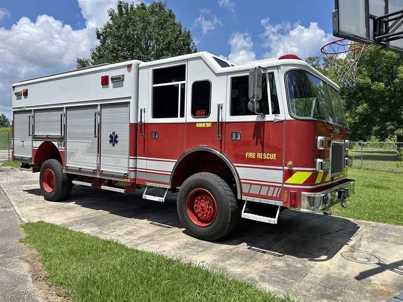 1996 Pierce Freightliner 4x4 Heavy Rescue