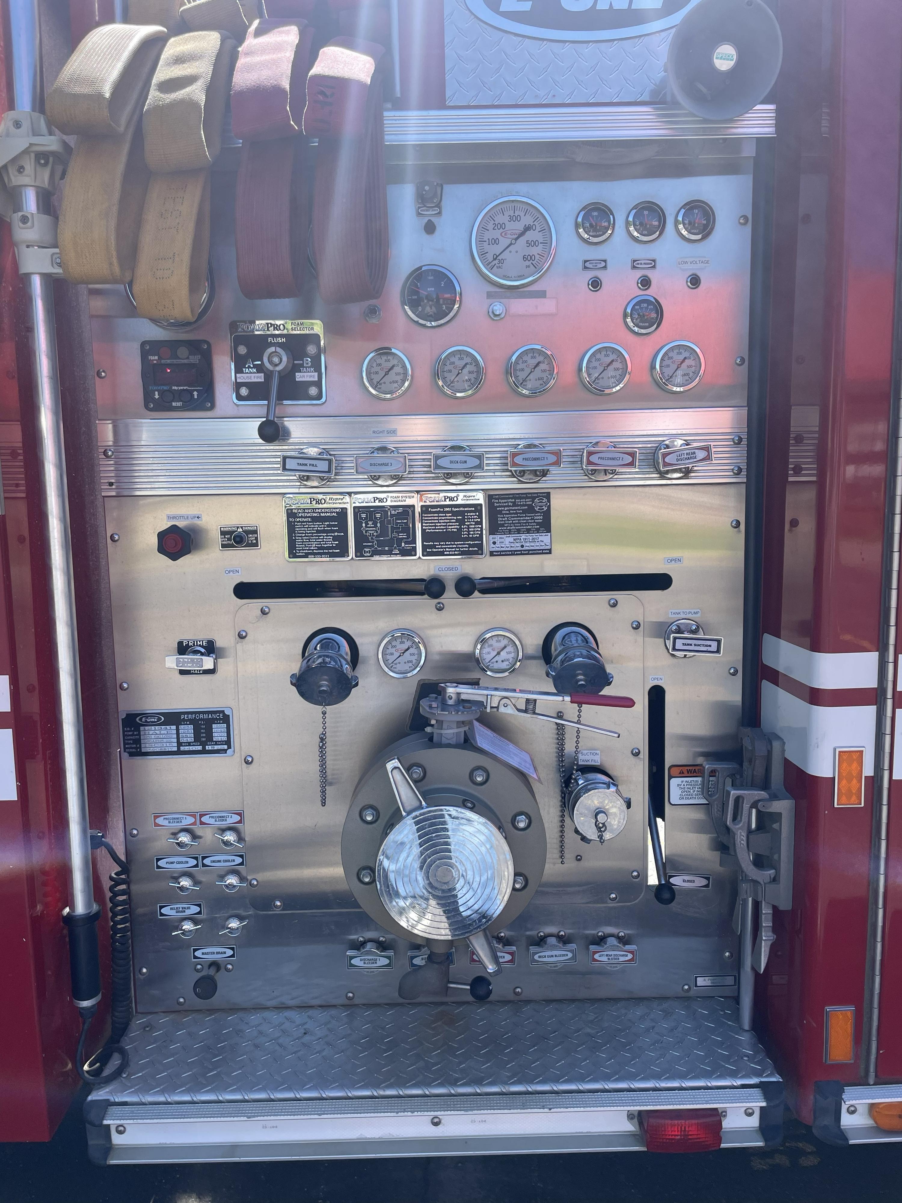 1999 Spartan E-One Pumper - image 8