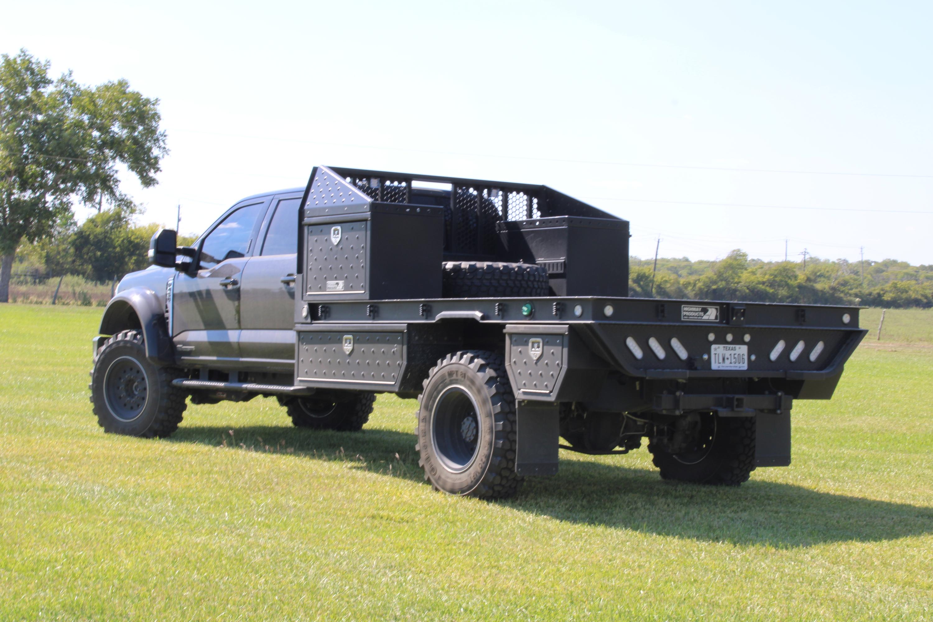 2023 Ford F-450 Lariat 4x4 Brush Truck - image 7