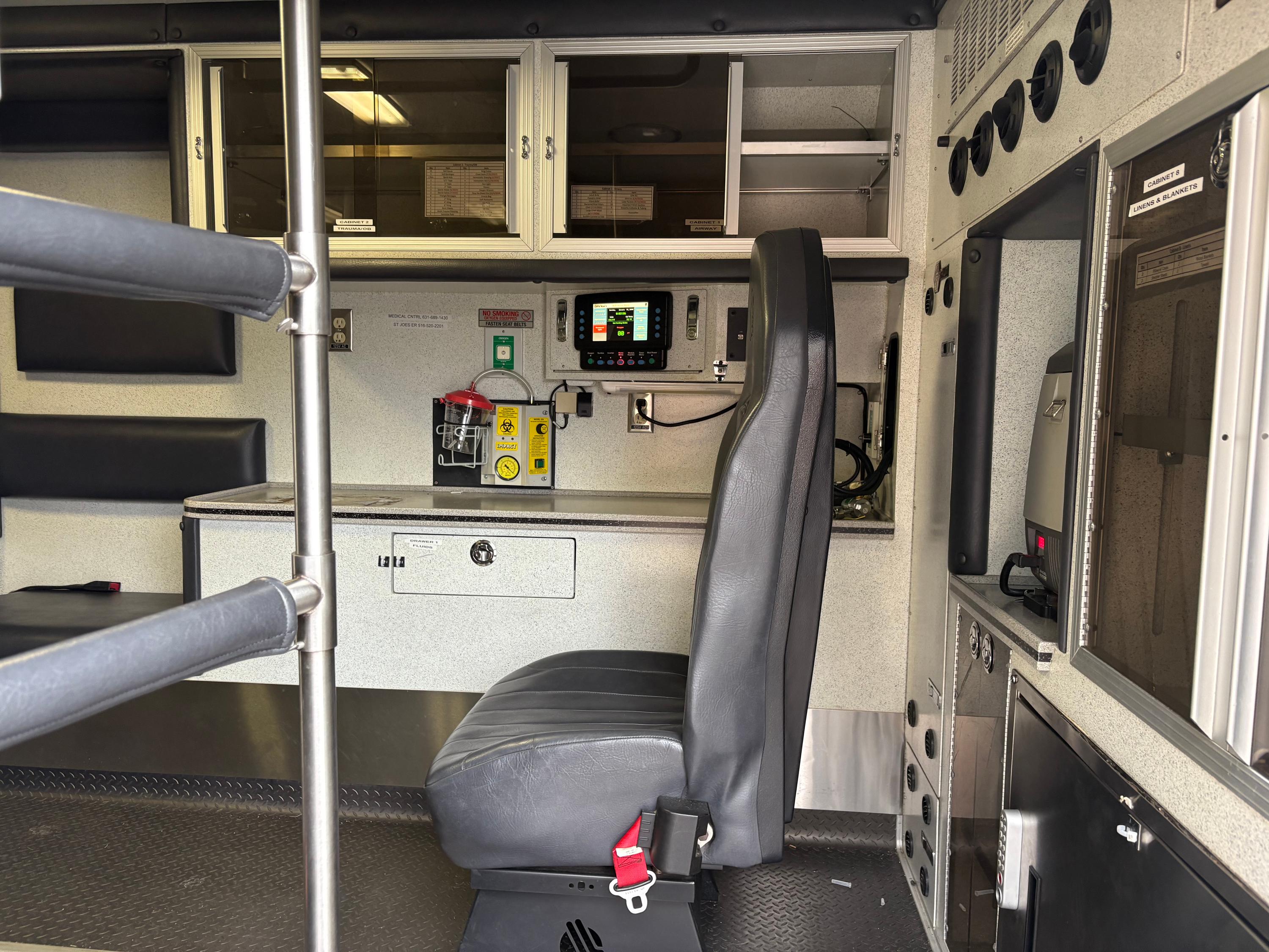 2014 Chevy e350 Type III Ambulance - image 16