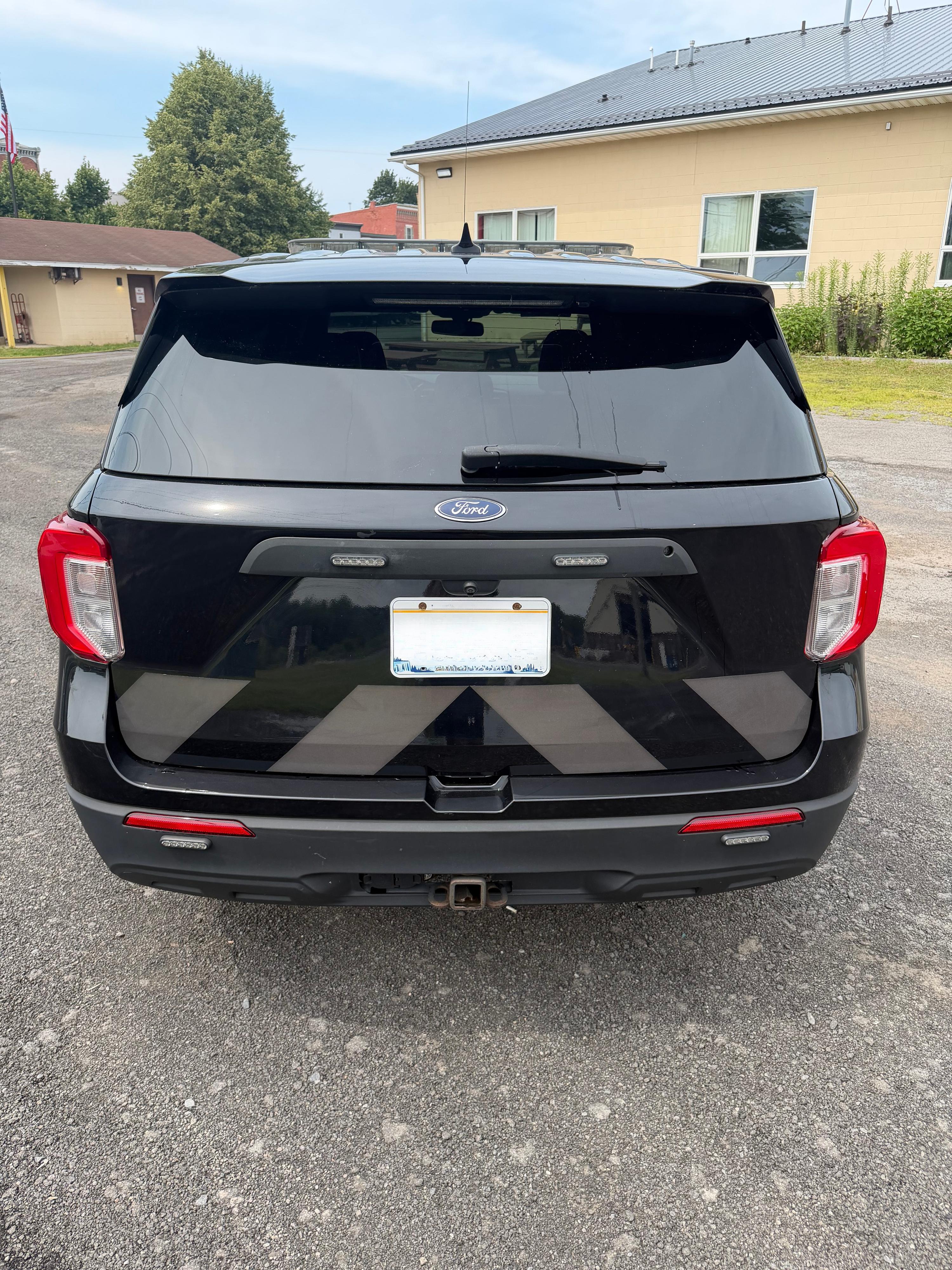 2020 Ford Explorer 4x4 Command Unit - image 4