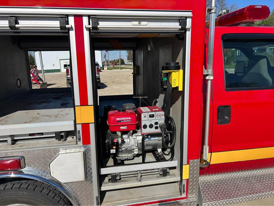 2003 Ford 4x4 Light Rescue - image 7