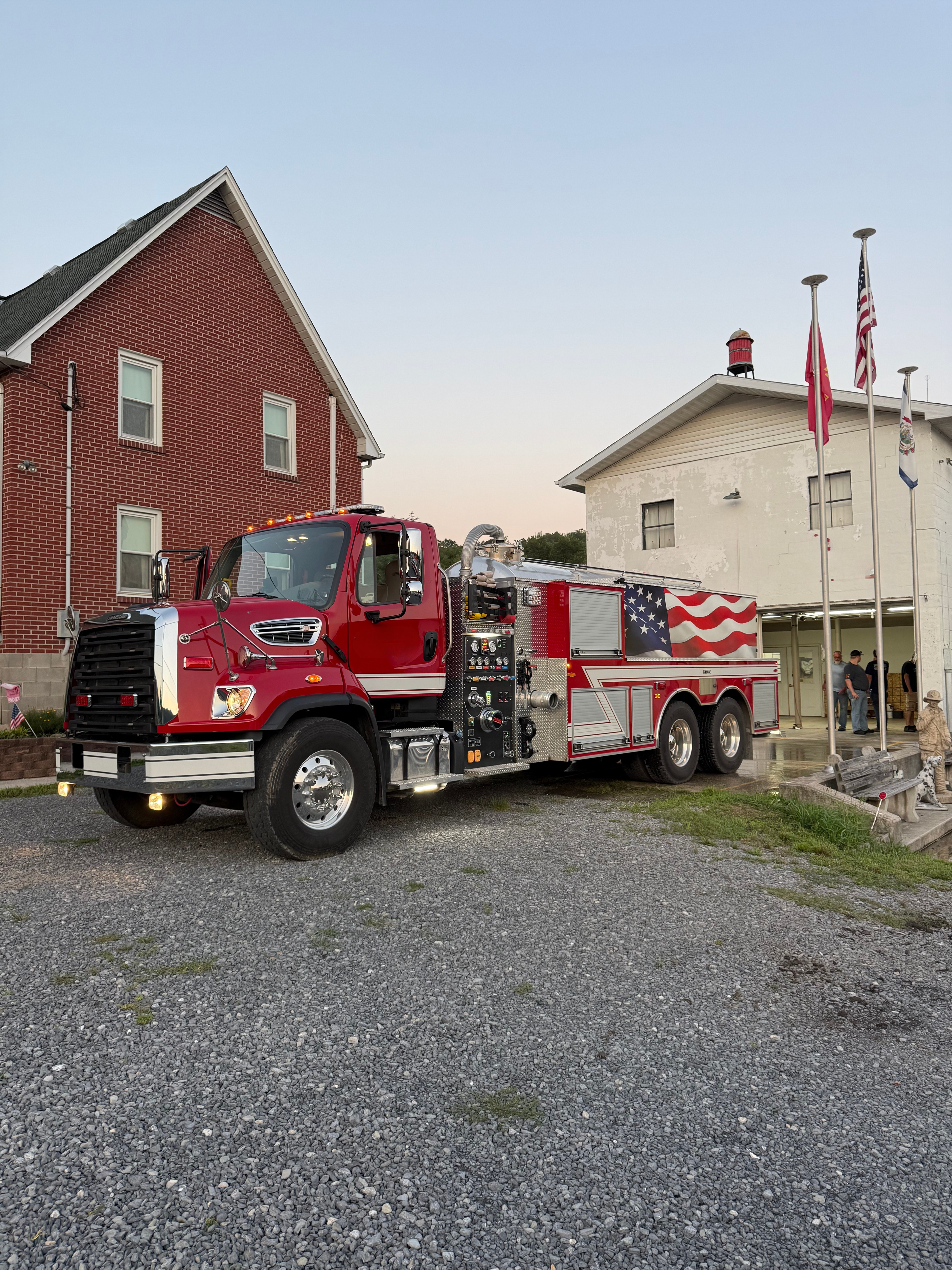 2022 Freightliner Pumper Tanker - image 9