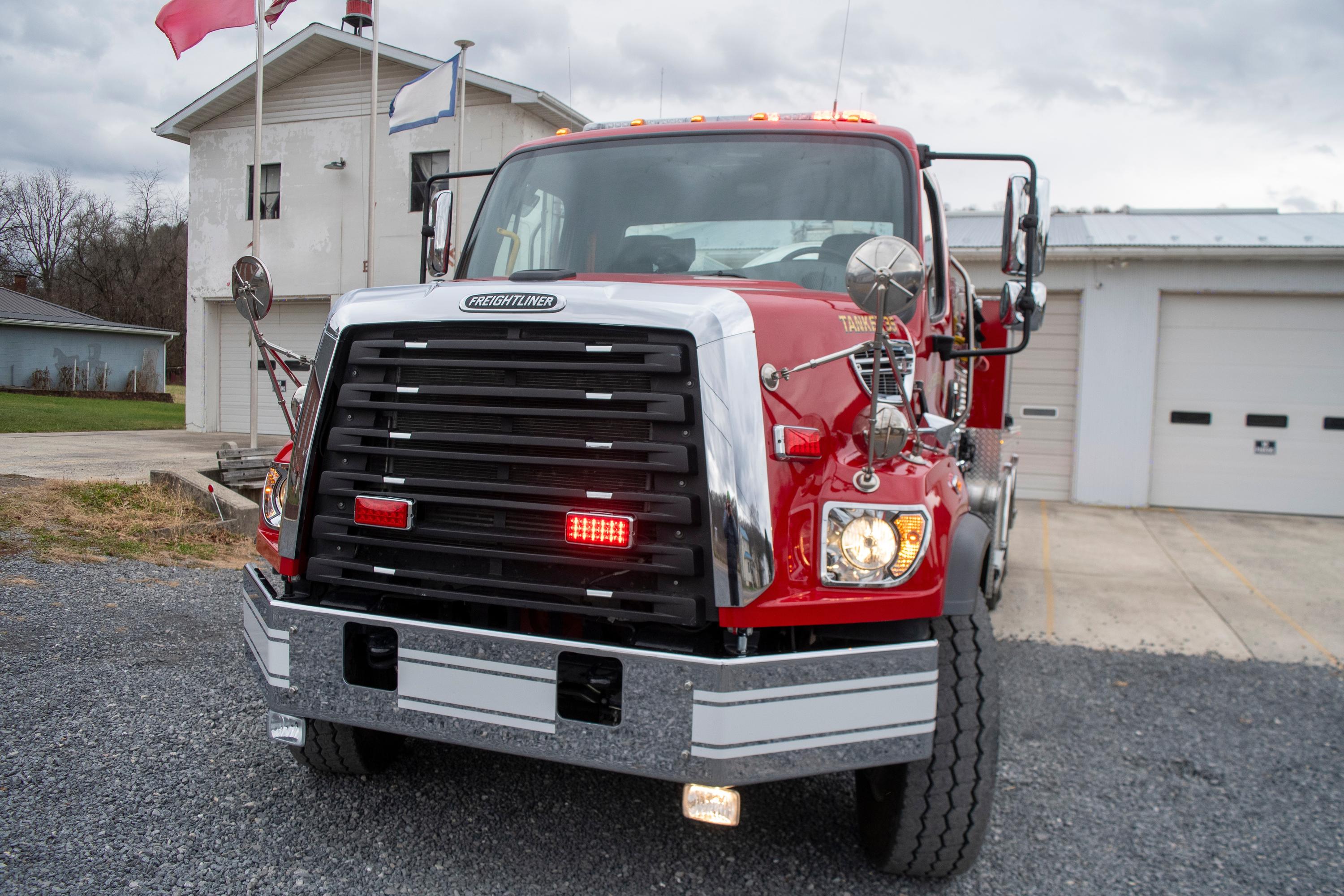 2022 Freightliner Pumper Tanker - image 2