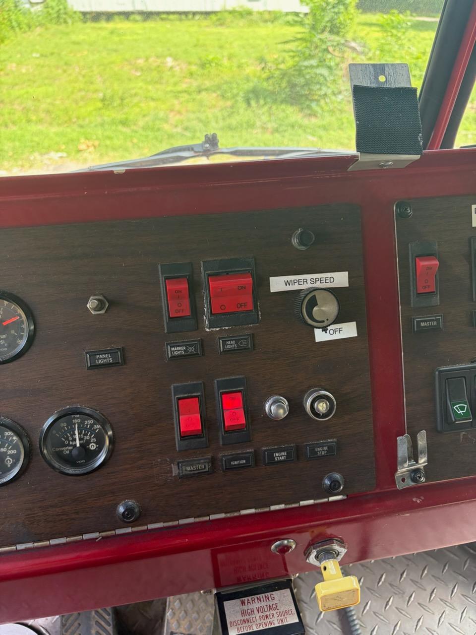 1988 E-One Pumper - image 11