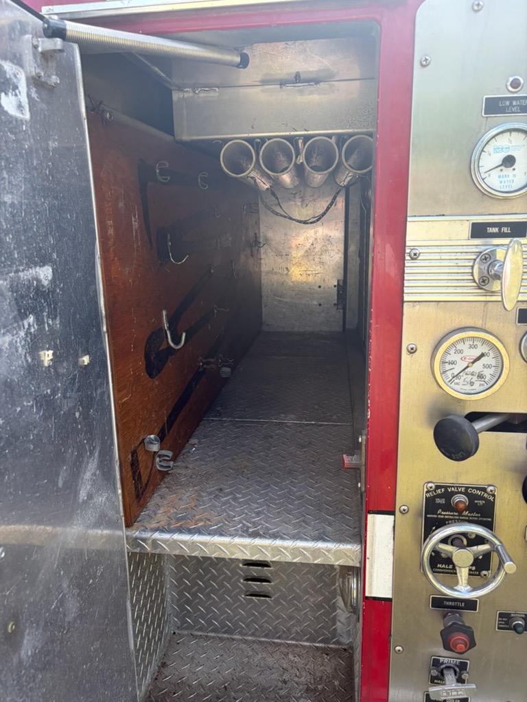1988 E-One Pumper - image 24