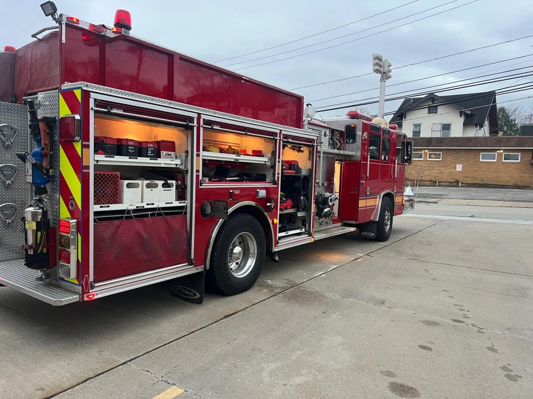 2006 Pierce Quantum Rescue Pumper - image 12