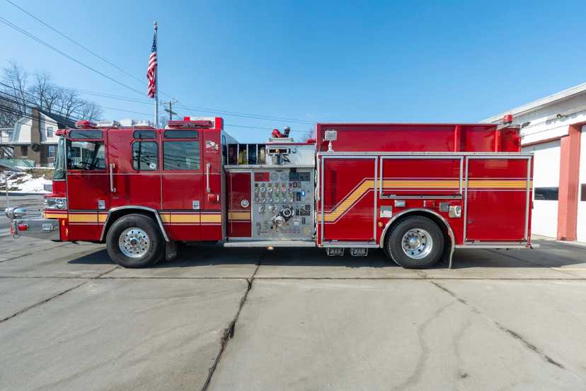 2006 Pierce Quantum Rescue Pumper — photo 4