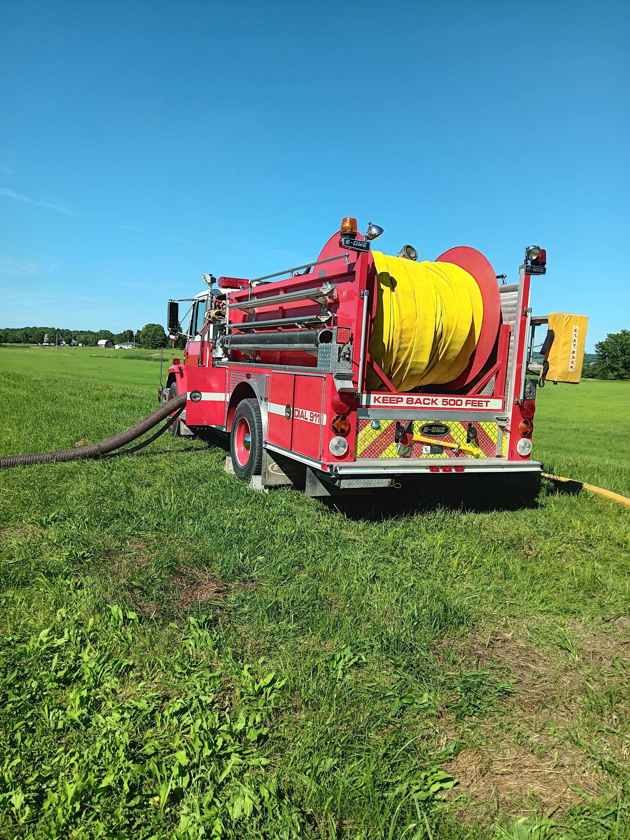 1995 E-One Freightliner Pumper - image 4