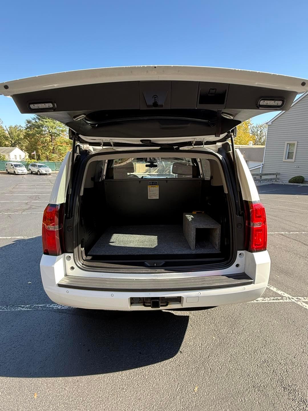 2017 Chevrolet Tahoe 4x4 Command Unit - image 7