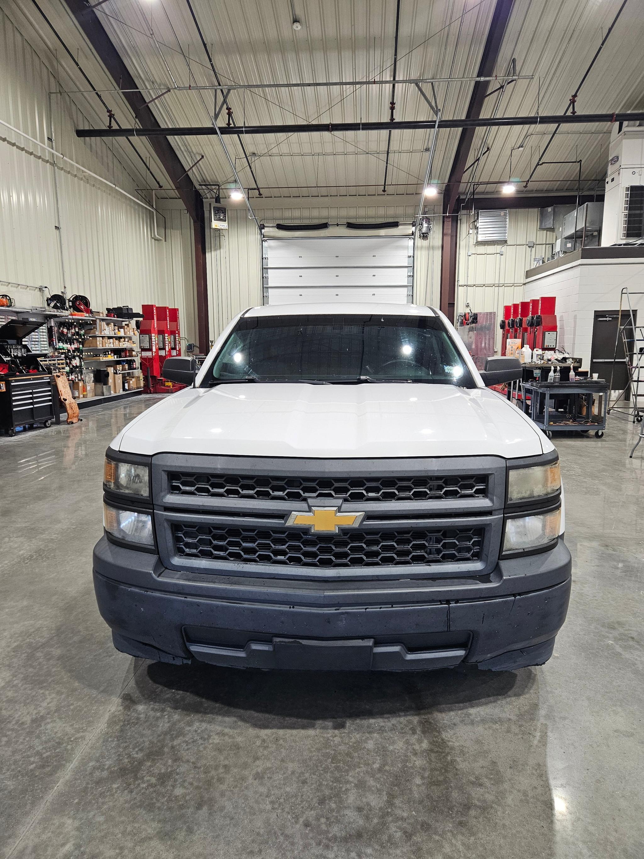 2015 Chevrolet 1500 Command Truck - image 3