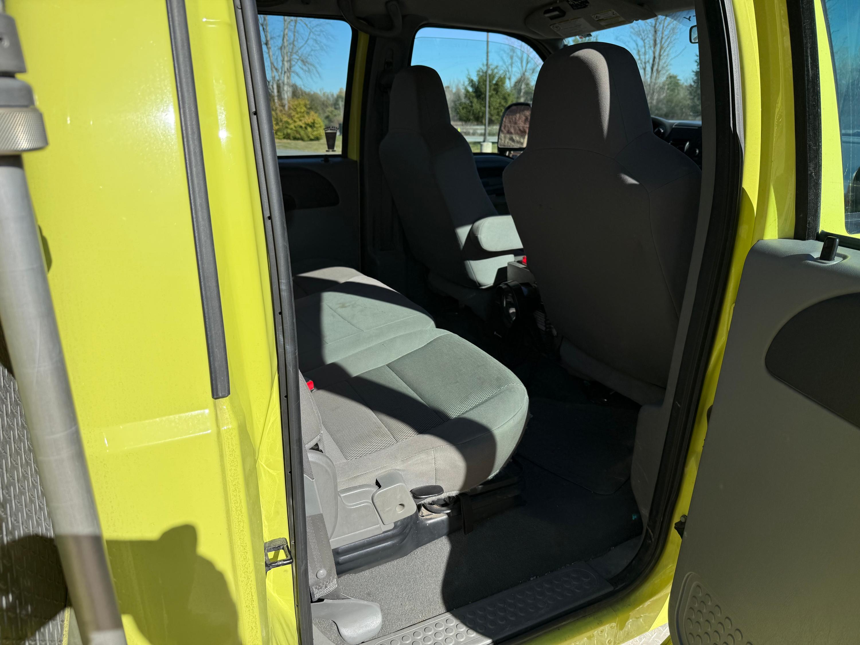 2006 E-One Ford 4x4 Light Rescue - image 12
