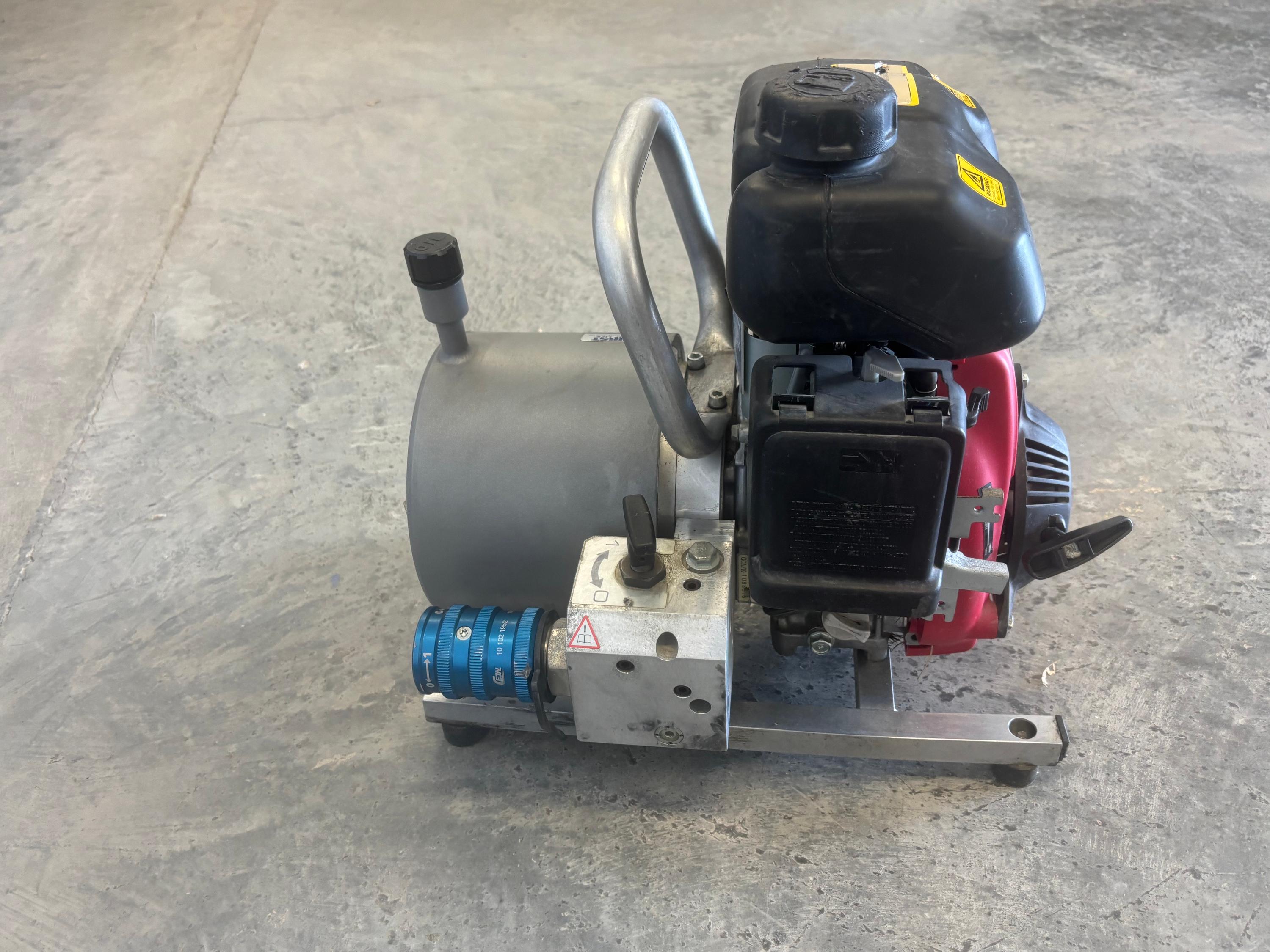 Hurst Hydraulic Spreader w/portable unit - image 8