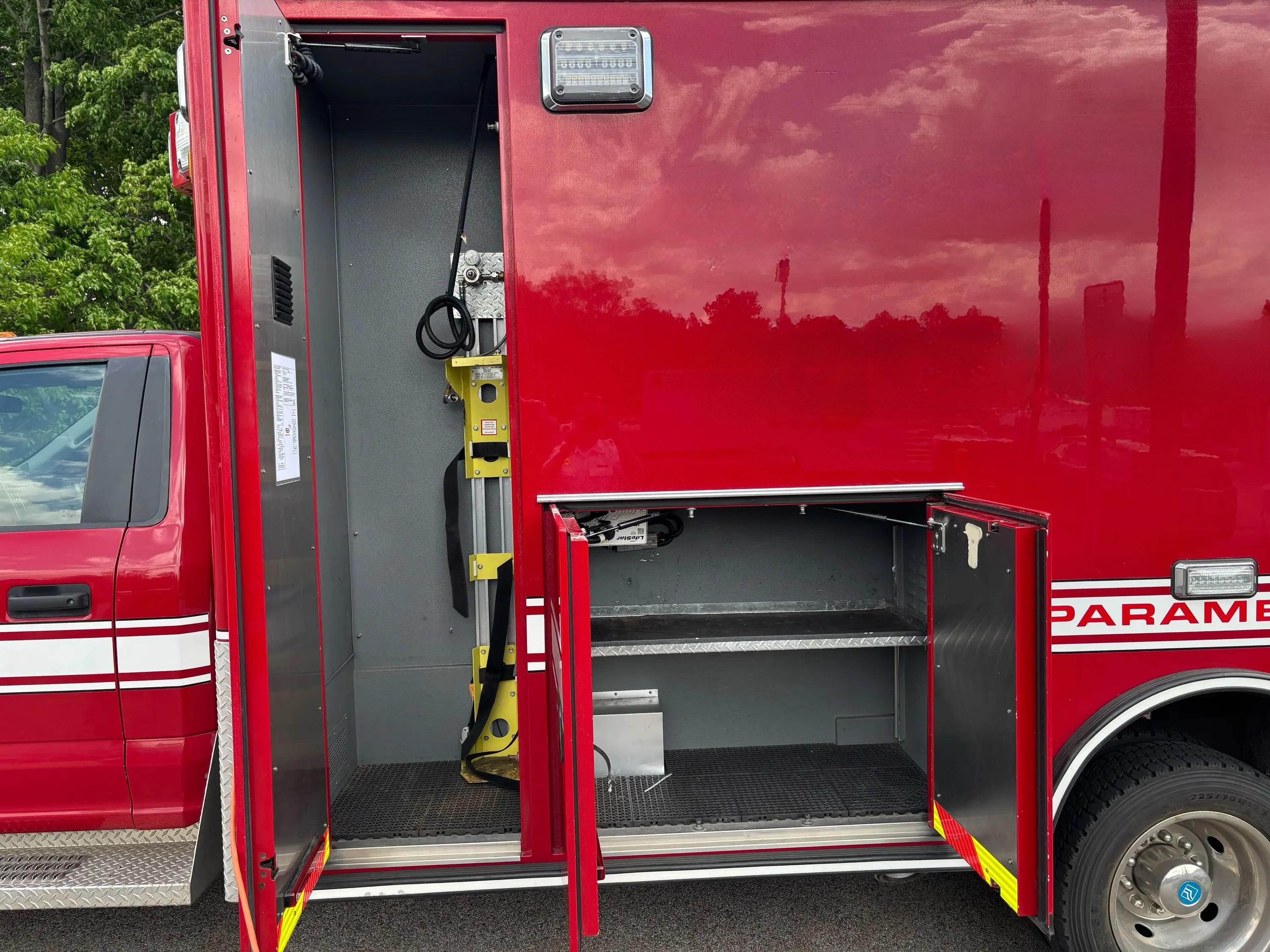 2018 Ford PL-Custom 4x4 Type I Ambulance - image 7