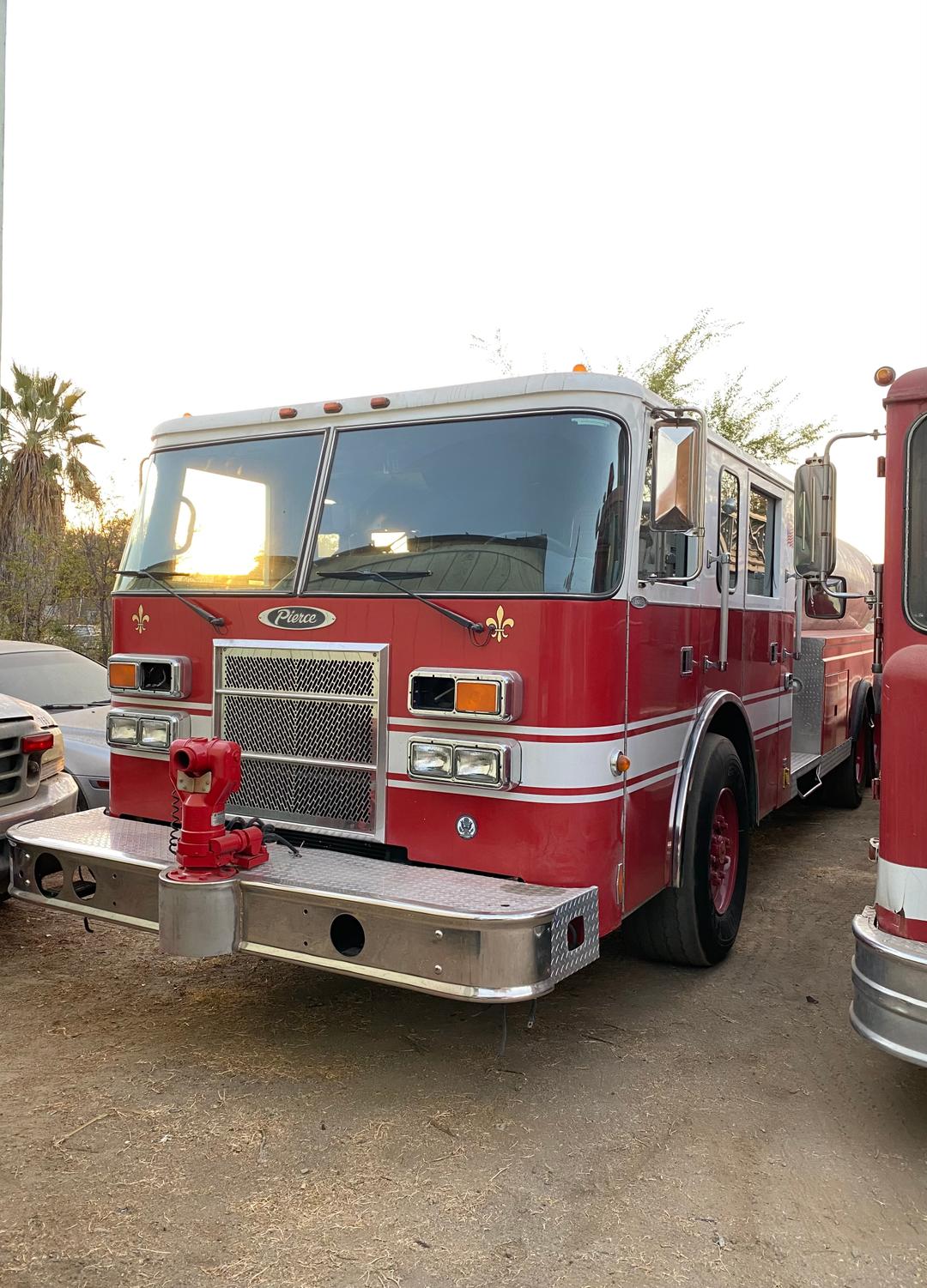 2000 Pierce S&S 3000 Gal Tanker 