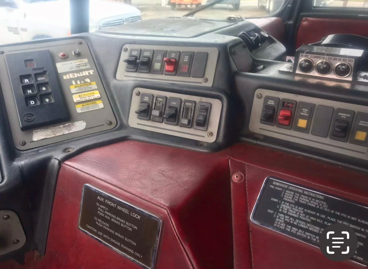 2000 Pierce S&S 3000 Gal Tanker - image 23