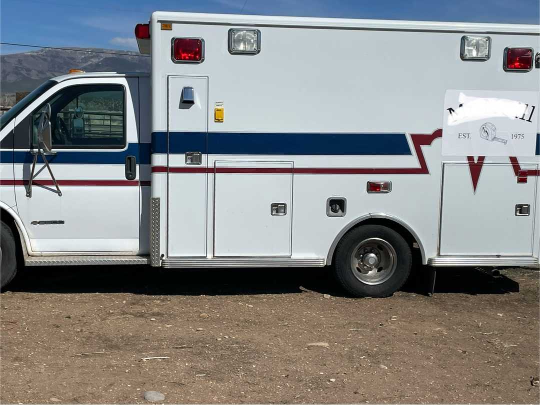 1997 GMC LifeLine Ambulance