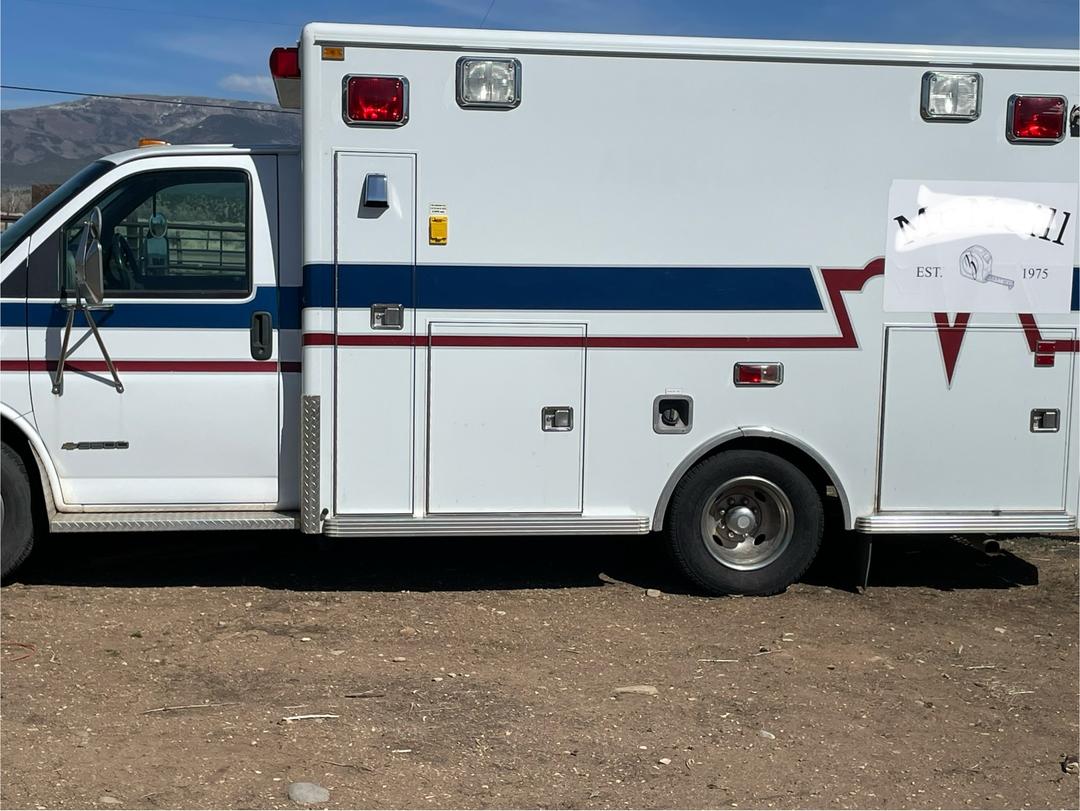 1997 GMC LifeLine Ambulance