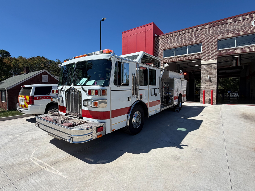 1992 Sutphen Deluge Pumper