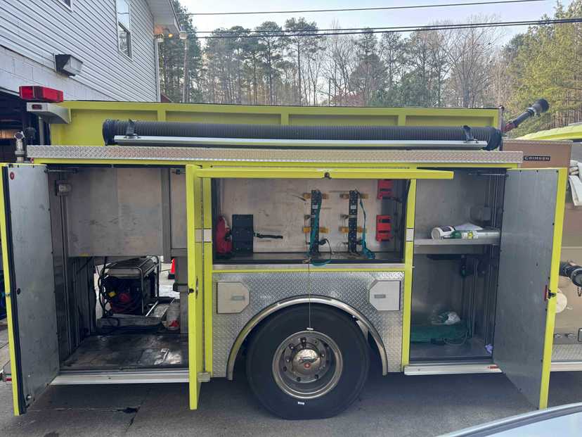 2009 International Crimson Pumper — photo 6