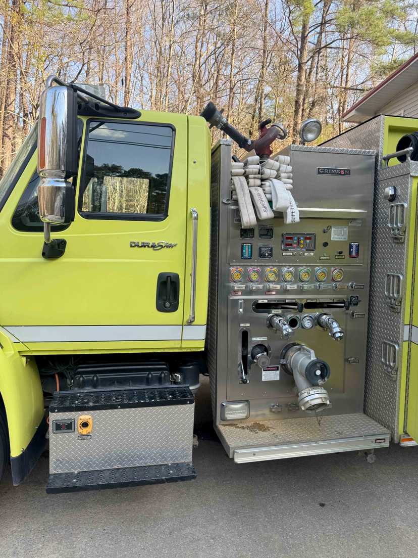 2009 International Crimson Pumper — photo 8
