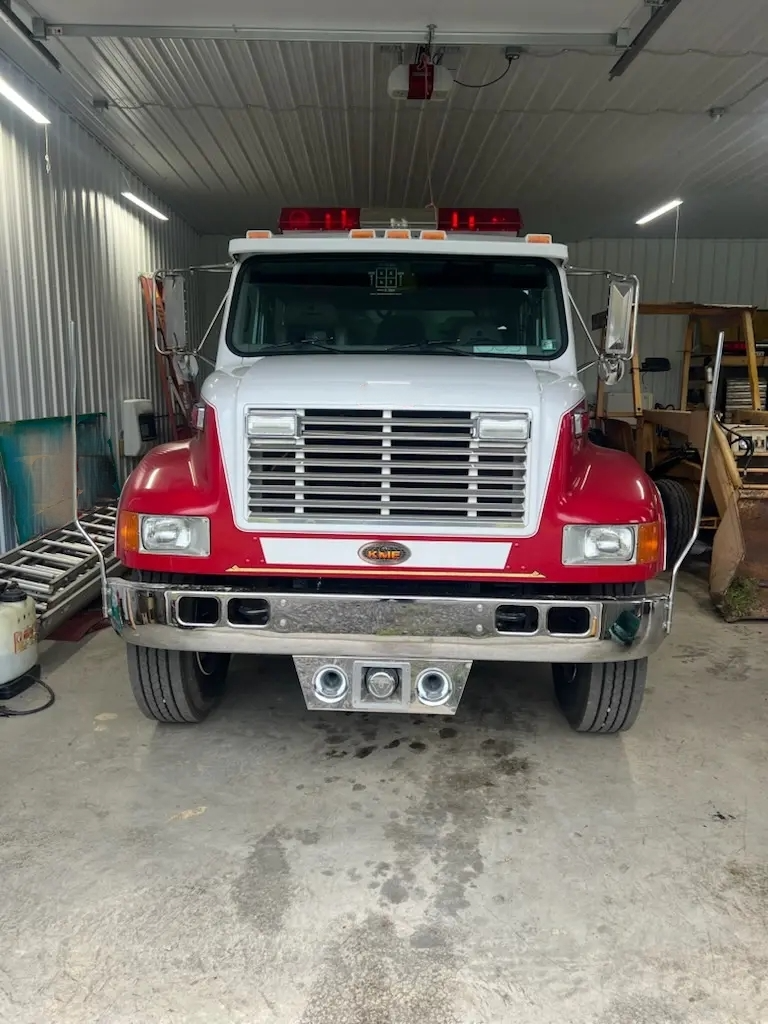 1999 KME International Pumper