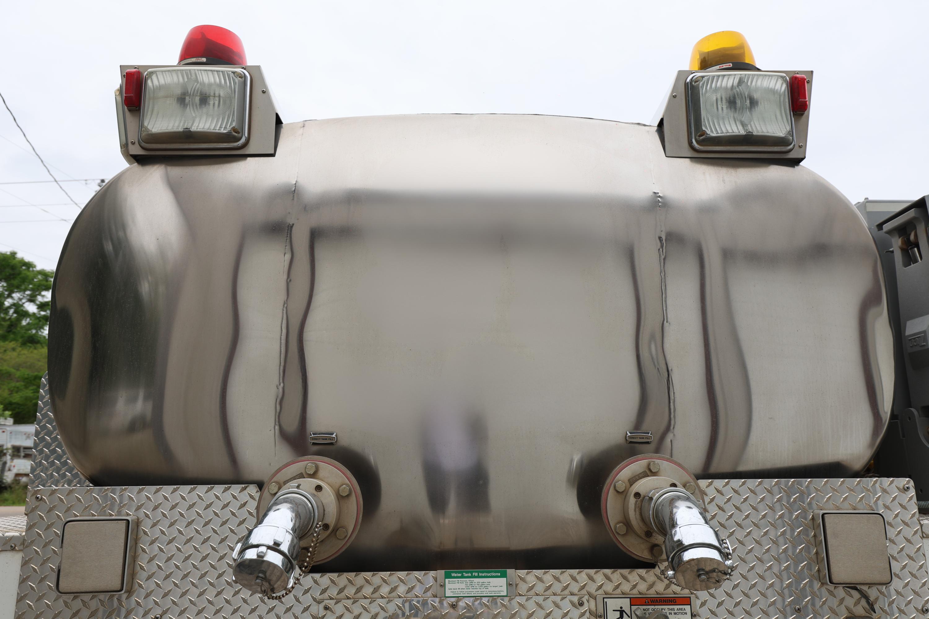 2008 KME International Tanker - image 12