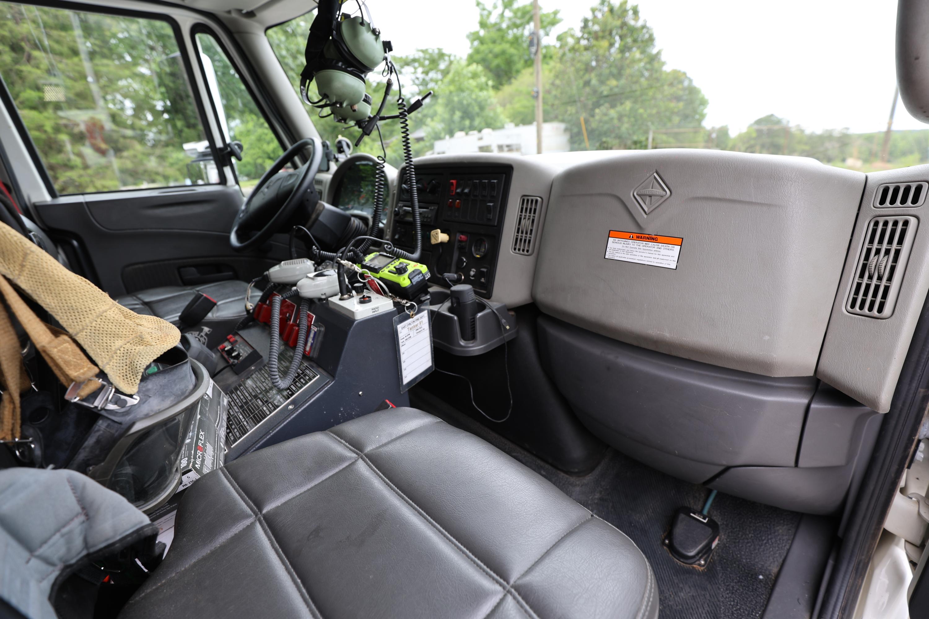 2008 KME International Tanker - image 23